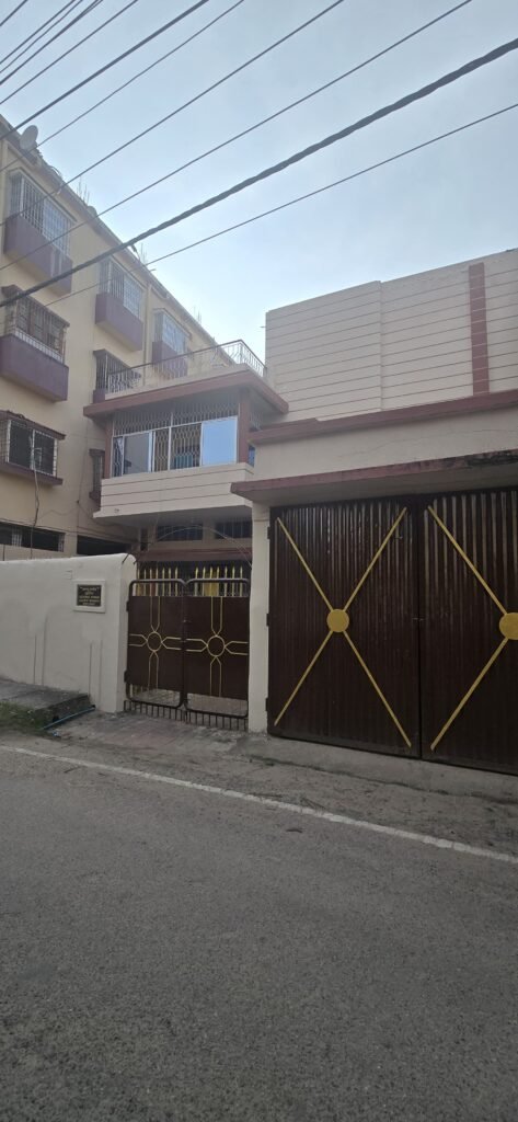 WhatsApp Image 2025-11-19 at 09.49.59 (1)